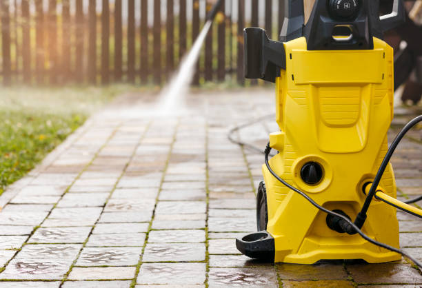Best Sign and Awning Cleaning  in Springfield, FL